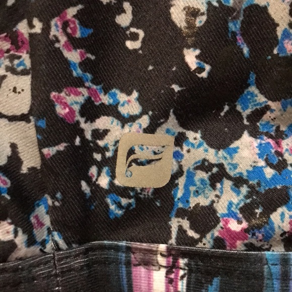 Fabletics Sports criss cross bra sz S - Picture 6 of 6